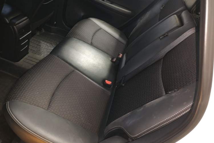 Used Nissan Tiida 2019 1.6L CVT Smart Drive Version China VI Standard Left Rear Seat