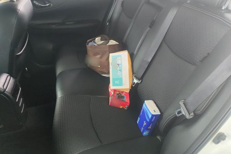 Used Nissan Tiida 2019 1.6L CVT Smart Drive Version China VI Standard Left Rear Seat