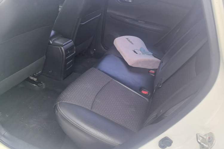 Used Nissan Tiida 2019 1.6L CVT Smart Drive Version China VI Standard Left Rear Seat