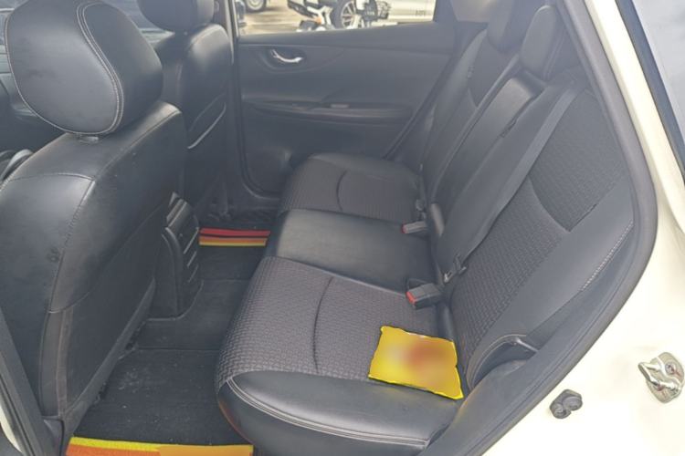 Used Nissan Tiida 2019 1.6L CVT Smart Enjoyment Version China VI Standard Left Rear Seat