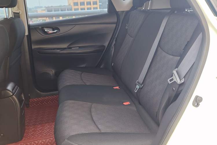Used Nissan Tiida 2019 1.6L CVT Cool Edition China VI Standard Left Rear Seat