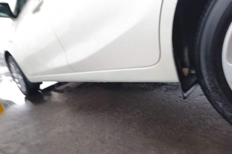 Used Nissan Tiida 2019 1.6L CVT Cool Edition China VI Standard Left Side Sill