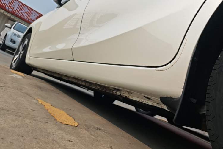 Used Nissan Tiida 2019 1.6L CVT Smart Enjoyment Version China V Standard Left Side Sill
