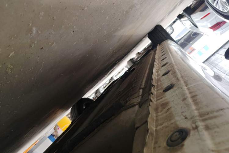 Used Nissan Tiida 2019 1.6L CVT Smart Drive Version China V Standard Left Side Sill