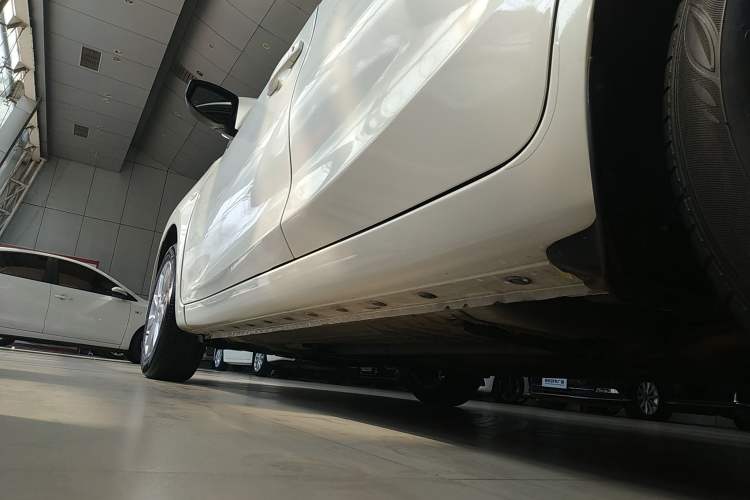 Used Nissan Tiida 2019 1.6L CVT Cool Edition China VI Standard Left Side Sill