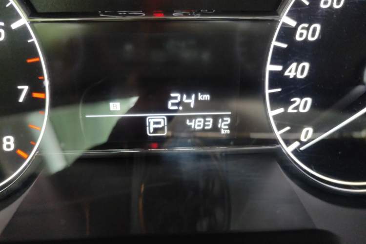Used Nissan Tiida 2019 1.6L CVT Cool Edition China VI Standard Odometer Close Up