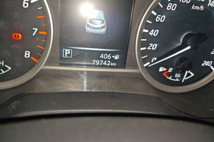 Used Nissan Tiida 2019 1.6L CVT Smart Drive Version China V Standard Odometer Close Up