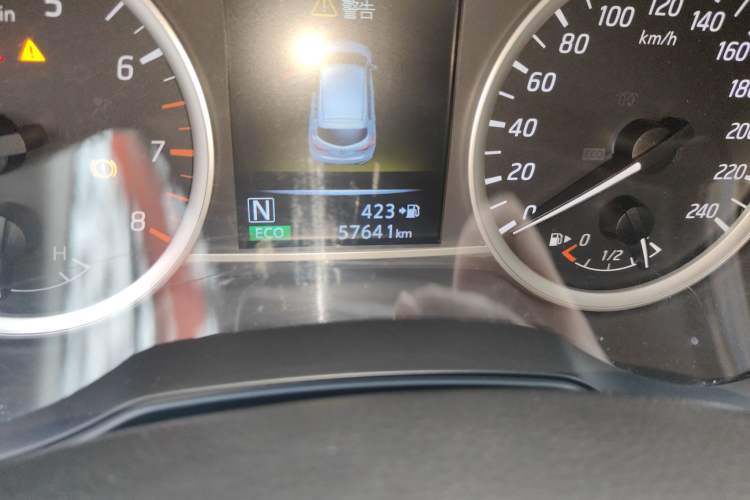 Used Nissan Tiida 2019 1.6L CVT Smart Drive Version China VI Standard Odometer Close Up