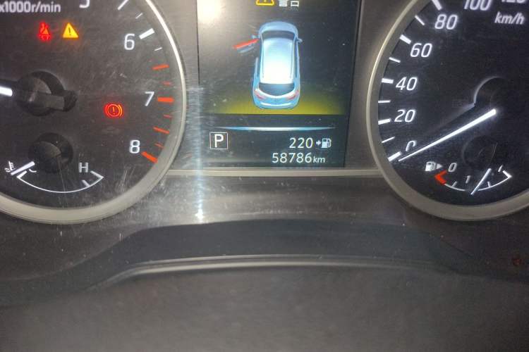 Used Nissan Tiida 2019 1.6L CVT Smart Drive Version China VI Standard Odometer Close Up