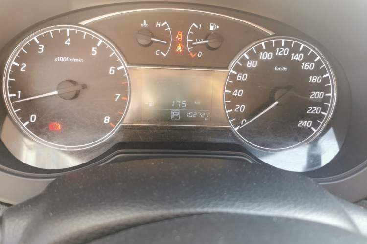 Used Nissan Tiida 2019 1.6L CVT Cool Dynamic Version China V Standard Odometer Close Up