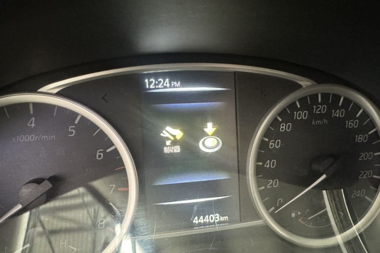 Used Nissan Tiida 2019 1.6L CVT Smart Drive Version China VI Standard Odometer Close Up