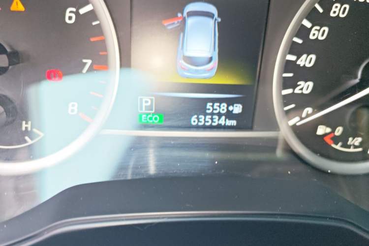Used Nissan Tiida 2019 1.6L CVT Smart Drive Version China VI Standard Odometer Close Up