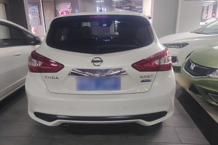 Used Nissan Tiida 2019 1.6L CVT Smart Drive Version China VI Standard Rear