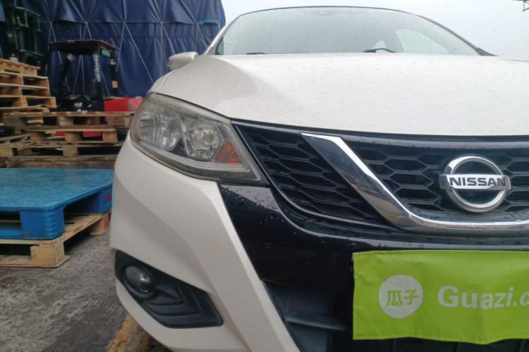 Used Nissan Tiida 2019 1.6L CVT Smart Drive Version China VI Standard Right Front Headlight