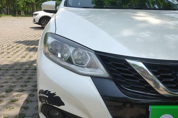 Used Nissan Tiida 2019 1.6L CVT Smart Drive Version China VI Standard Right Front Headlight