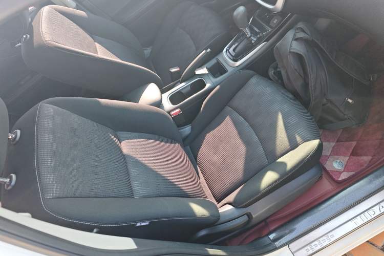 Used Nissan Tiida 2019 1.6L CVT Cool Edition China VI Standard Right Front Seat