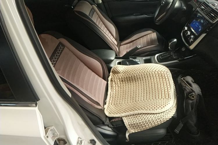 Used Nissan Tiida 2019 1.6L CVT Smart Drive Version China VI Standard Right Front Seat