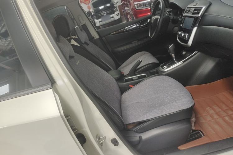 Used Nissan Tiida 2019 1.6L CVT Smart Drive Version China VI Standard Right Front Seat