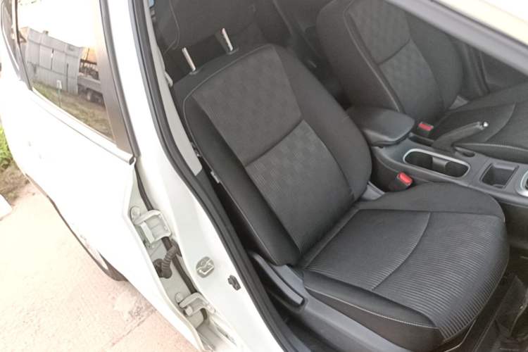 Used Nissan Tiida 2019 1.6L CVT Cool Edition China VI Standard Right Front Seat