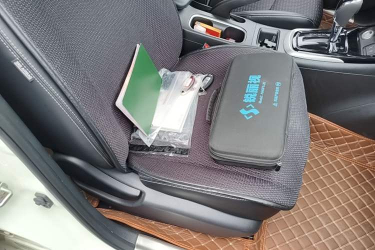 Used Nissan Tiida 2019 1.6L CVT Smart Drive Version China VI Standard Right Front Seat