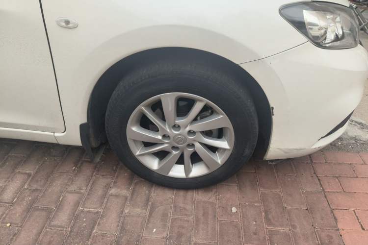 Used Nissan Tiida 2019 1.6L CVT Cool Edition China VI Standard Right Front Wheel Hub