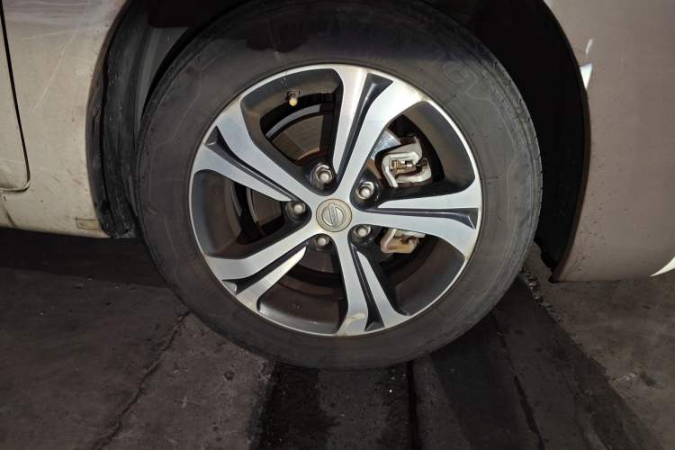 Used Nissan Tiida 2019 1.6L CVT Smart Drive Version China VI Standard Right Front Wheel Hub