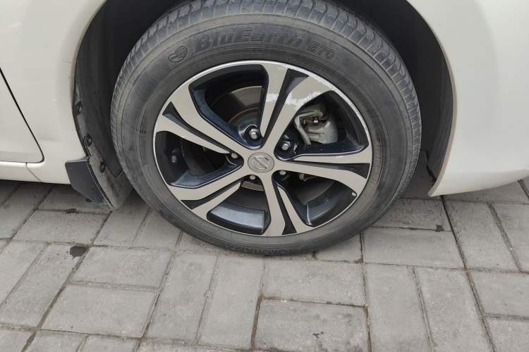 Used Nissan Tiida 2019 1.6L CVT Smart Drive Version China VI Standard Right Front Wheel Hub