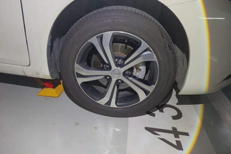 Used Nissan Tiida 2019 1.6L CVT Smart Drive Version China VI Standard Right Front Wheel Hub