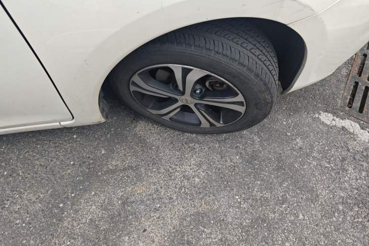 Used Nissan Tiida 2019 1.6L CVT Smart Drive Version China VI Standard Right Front Wheel Hub