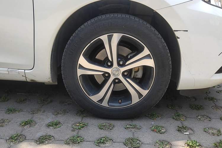 Used Nissan Tiida 2019 1.6L CVT Smart Drive Version China VI Standard Right Front Wheel Hub