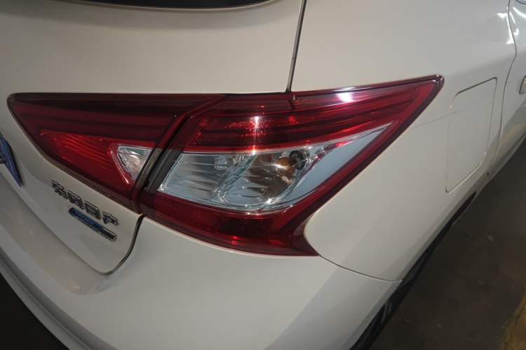 Used Nissan Tiida 2019 1.6L CVT Smart Enjoyment Version China VI Standard Right Rear Taillight