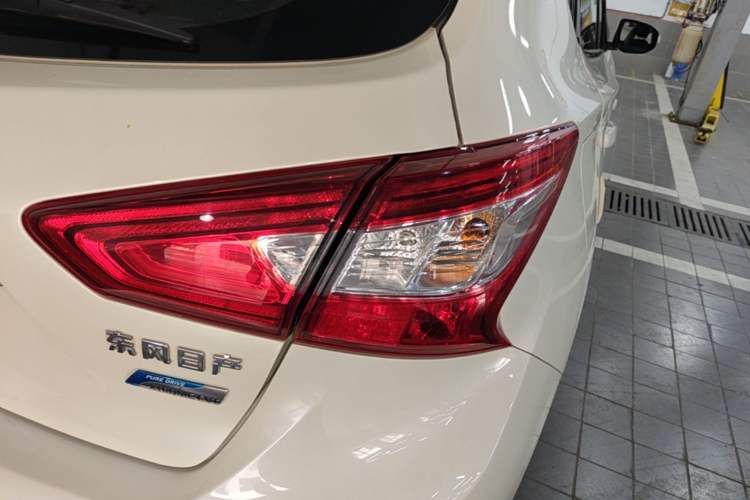 Used Nissan Tiida 2019 1.6L CVT Smart Drive Version China VI Standard Right Rear Taillight