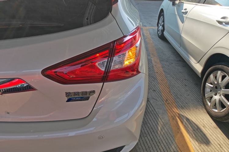 Used Nissan Tiida 2019 1.6L CVT Cool Edition China VI Standard Right Rear Taillight