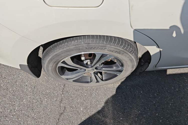 Used Nissan Tiida 2019 1.6L CVT Smart Drive Version China VI Standard Right Rear Wheel Hub