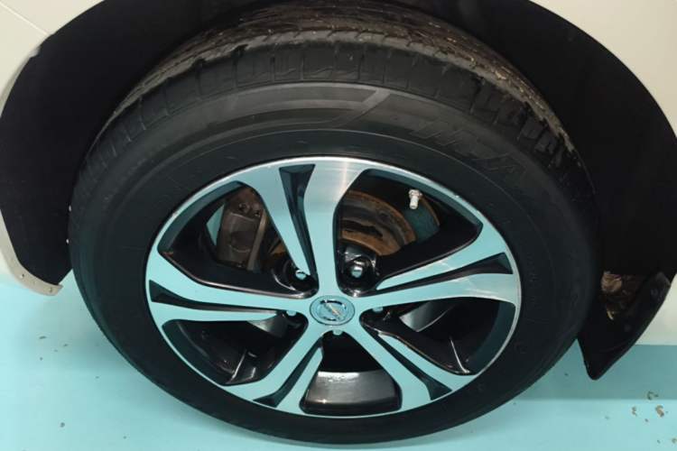 Used Nissan Tiida 2019 1.6L CVT Smart Drive Version China VI Standard Right Rear Wheel Hub