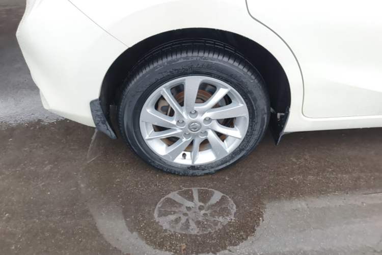 Used Nissan Tiida 2019 1.6L CVT Cool Edition China VI Standard Right Rear Wheel Hub