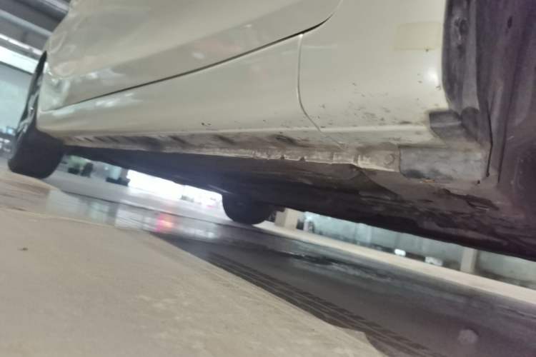 Used Nissan Tiida 2019 1.6L CVT Smart Drive Version China VI Standard Right Side Sill