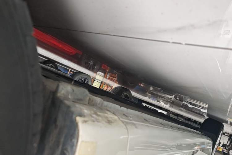 Used Nissan Tiida 2019 1.6L CVT Cool Edition China VI Standard Right Side Sill