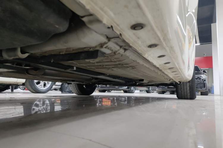 Used Nissan Tiida 2019 1.6L CVT Smart Drive Version China VI Standard Right Side Sill