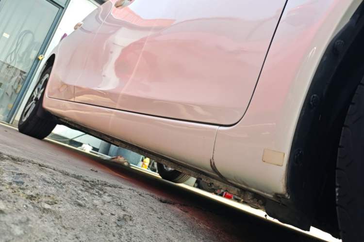 Used Nissan Tiida 2019 1.6L CVT Smart Enjoyment Version China V Standard Right Side Sill