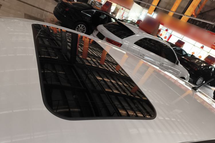 Used Nissan Tiida 2019 1.6L CVT Smart Drive Version China VI Standard Roof