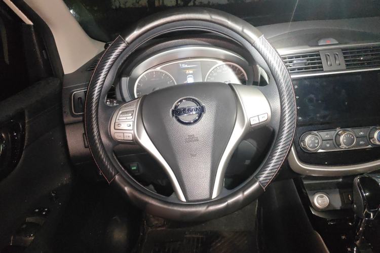 Used Nissan Tiida 2019 1.6L CVT Smart Drive Version China VI Standard Steering Wheel