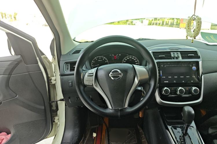 Used Nissan Tiida 2019 1.6L CVT Cool Edition China VI Standard Steering Wheel