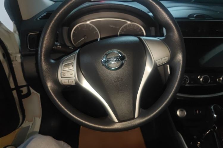 Used Nissan Tiida 2019 1.6L CVT Smart Enjoyment Version China VI Standard Steering Wheel