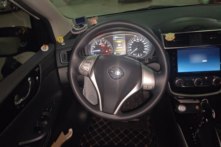 Used Nissan Tiida 2019 1.6L CVT Smart Drive Version China V Standard Steering Wheel