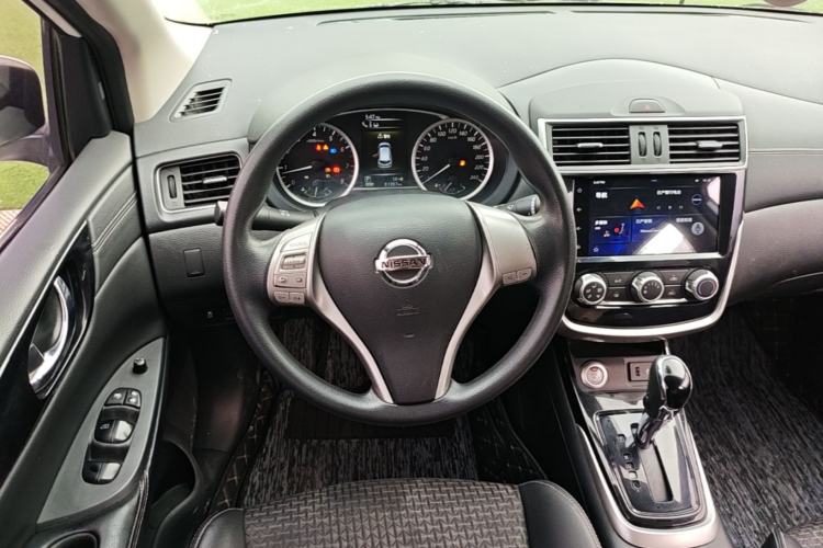 Used Nissan Tiida 2019 1.6L CVT Smart Drive Version China VI Standard Steering Wheel