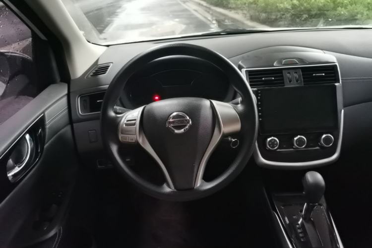 Used Nissan Tiida 2019 1.6L CVT Cool Edition China VI Standard Steering Wheel