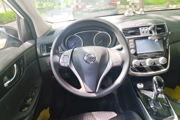 Used Nissan Tiida 2019 1.6L CVT Smart Drive Version China VI Standard Steering Wheel