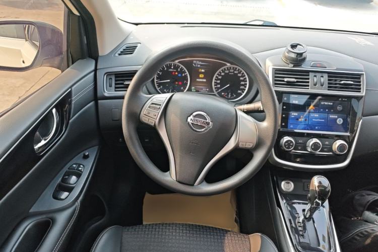 Used Nissan Tiida 2019 1.6L CVT Smart Enjoyment Version China V Standard Steering Wheel
