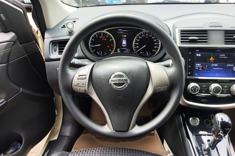 Used Nissan Tiida 2019 1.6L CVT Smart Drive Version China V Standard Steering Wheel